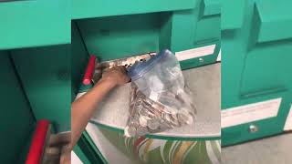 Depositing coins into cash at Coinstar Machine Stop amp Shop drm1712 menzil bezirgen [upl. by Kenleigh21]