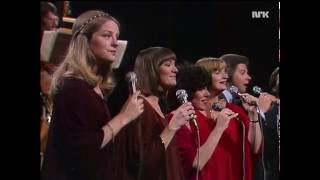 Swingle II The Swingle Singers  Organ Fugue  Live in Norway 1978 [upl. by Enilraep]