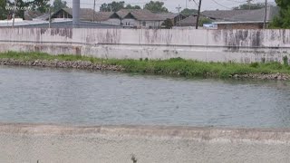 New Orleans levees sinking faster than planned [upl. by Zora367]