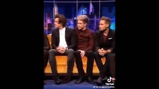 Funny One Direction moments to make you Happy 💛❤️‍🩹🇮🇪💚💙 tiktok cred harrysgucciloafers [upl. by Kolnick]