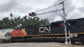 CN L518 passes through Garyville LA [upl. by Dnilazor]