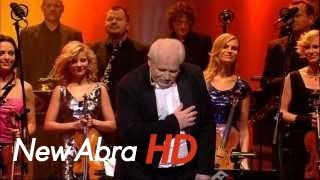 Waldemar Malicki amp Filharmonia Dowcipu  Gummy Bear HD [upl. by Ellennad]