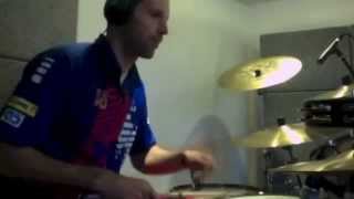 Chelsea goalkeeper Petr Cech playing the drums Eye of Tiger [upl. by Nashner761]