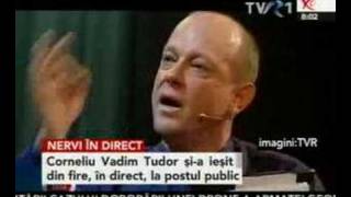 Vadim Tudor şia ieşit din fire la o emisiune tv [upl. by Bev]