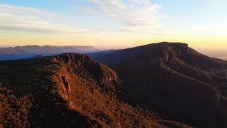 Hiking at Gariwerd Grampians NP  Major Mitchell Plateau [upl. by Ahsekahs]