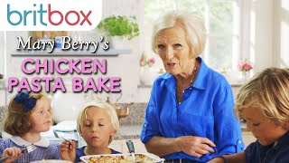 Mary Berrys Quick and Easy Chicken Pasta Bake  Mary Berrys Absolute Favourites [upl. by Trinetta629]