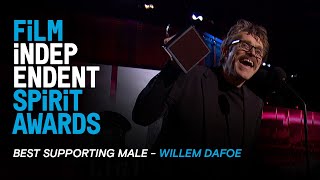 WILLEM DAFOE wins Best Supporting Male at the 35th Film Independent Spirit Awards [upl. by Ainitsirhc]