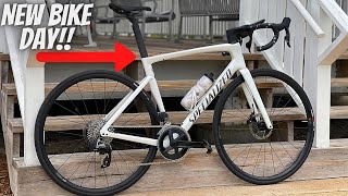 BIKE BUILD UNBOXINMG AND BUILDING MY NEW SPECIALIZED TARMAC SL7 COMP FINAL WEIGHT [upl. by Teferi]