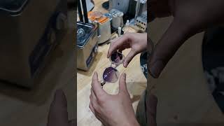 See how simple it is to install handmade glasses Now everyone can become their own glasses maker [upl. by Buyer64]