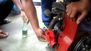 16 HP Briggs amp Stratton Engine Start up [upl. by Mercie]