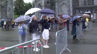 Reportage  Inondation du Sanctuaire de Lourdes  matin du 18 juin 2013 [upl. by Eelah628]