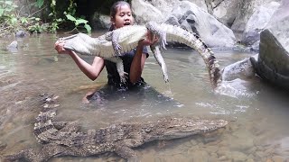 Catch Wild crocodile at waterfall for food  Crocodile grilled Spicy chili for Eating delicious [upl. by Jenness762]