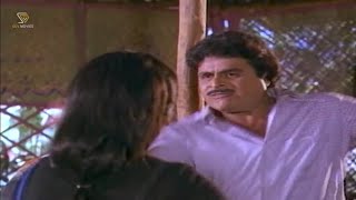 Ambarish Slaps Second Wife Shruthi In Front of First Wife  Midida Hrudayagalu Kannada Movie Part 07 [upl. by Hodges992]