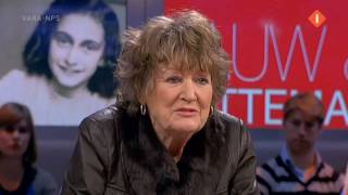 PampW  Meral Polat als Anne Frank geconfronteerd met Goebbels [upl. by Akem]