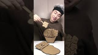 eat noodles cardboard asmr funny cardboard [upl. by Mccurdy]