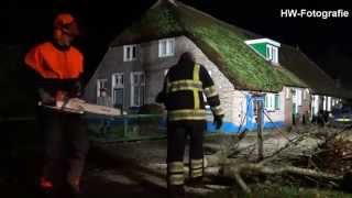 Stormschade aan de Oude Rijksweg in Rouveen [upl. by Hsetirp]