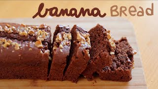 BANANA BREAD al cioccolato  Senza burro Senza uova [upl. by Ahsenev]