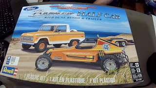 Revell 125 Ford Bronco Half Cab w Dune Buggy and Trailer Unboxing Review and Rating [upl. by Deming]