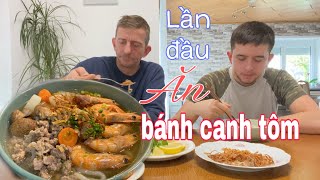 Lần đầu ăn bánh canh tôm phản ứng của hai cha con về món ăn Việt Nam  Cuộc sống ở Đức [upl. by Filbert]