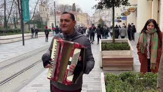 Stanescu Florin  Magnificent Musician is back to İstanbul iphone13pro İstanbul Taksim akordeon [upl. by Kramal]