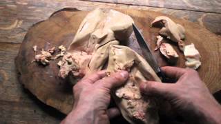 Cleaning a whole lobe of foie gras [upl. by Stent]