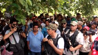 Autodefensas y pobladores sostuvieron bloqueo por detención de Cemeí Verdía [upl. by Spring487]