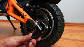 KuKirin G3 Pro  How to use Disc Brake Lock [upl. by Erbes]