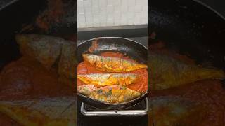 Mangalore Fish Tawa Fry mangalorediariesfishfry fishtawafry foodie fishlover shorts beersong [upl. by Wolfram]