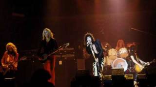 Aerosmith Kiss Your Past Goodbye Live 98 [upl. by Ademordna471]