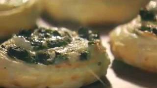 Spinach Cheese Swirls Puff Pastry Recipe [upl. by Evelinn]