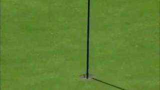 American  Fuzzy Zoeller Amazing Golf Shot [upl. by Yaniv]