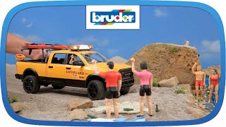 RAM 2500 Power Wagon Life Guard  02506  BRUDER Spielwaren [upl. by Yboc]