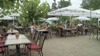 Kleines Hotel an der mecklenburgischen Seenplatte [upl. by Annairam966]