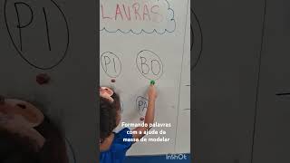 Aprendendo as sílabas com o auxílio da massa de modelar  shorts aprenderbrincando criança [upl. by Onfre823]