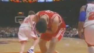 Nate Robinson Blocks Yao Ming [upl. by Tubb]