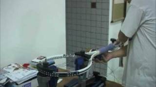 Tennis Racquet Stringing 4 Stringing The Mains [upl. by Haimrej]