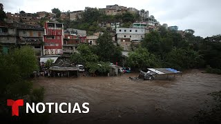 La tormenta tropical Sara deja inundaciones en México Honduras y Belice  Noticias Telemundo [upl. by Jaymie]