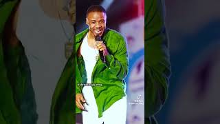 Alikiba akiwatunuku mashabiki na live performance ya mahaba [upl. by Templia]