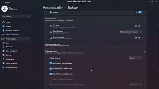 How to Hide Taskbar on Windows 11 [upl. by Oettam12]