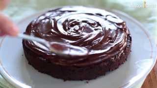 How to Make Chocolate Ganache Icing [upl. by Lumpkin]