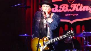 WHITFORD St HOLMES Sharpshooter LIVE Bb Kings NEW YORK November 18 2015 [upl. by Notlaw]