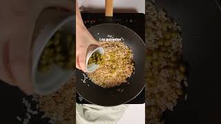 🍚🥢 Descubre el arroz frito tres delicias en 1 minuto  ¡Receta fácil [upl. by Harlene711]