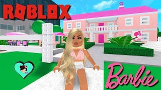 Mi Nueva Mansion en Roblox  Titi Juegos [upl. by Leynwad228]