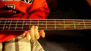 playing twinkle twinkle little star on bass guitar easy [upl. by Eceirtal]