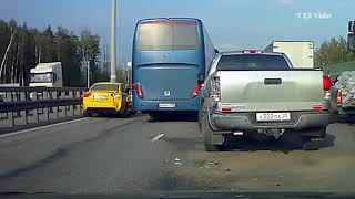 Les accidents de voiture les plus dangereux en Russieاخطر حوادث السيارات [upl. by Lina]