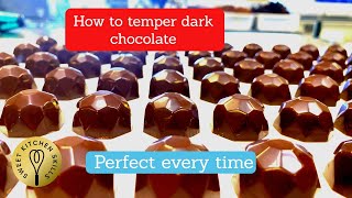 How to temper dark chocolate at home Seeding methode [upl. by Gemmell]