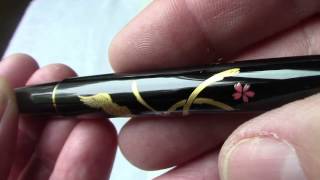 Platinum Urushi Makie Fountain Pen [upl. by Hjerpe99]