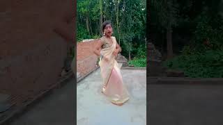 Badi Jaan mare Gori tikuli lilar per Bhojpuri songdance [upl. by Levana]