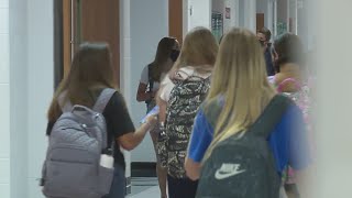 Wentzville Middle School heads virtual Thursday parents react to the switch [upl. by Idet]