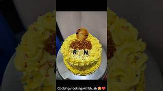 Without truntable cake banya h 🤗🤗cakedecoratingcake viralvideoshortsvideo recipe butterscotch [upl. by Takeo]